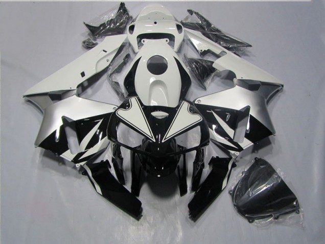 Best 2005-2006 Black White Honda CBR600RR Motorcycle Fairings Canada Best 2005-2006 Black White Honda CBR600RR Motorcycle Fairings Canada