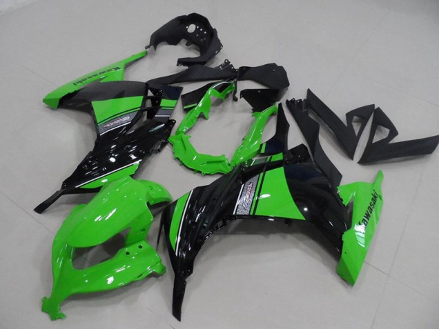 Best 2013-2016 Black Green Kawasaki ZX300R Moto Fairings Canada Best 2013-2016 Black Green Kawasaki ZX300R Moto Fairings Canada